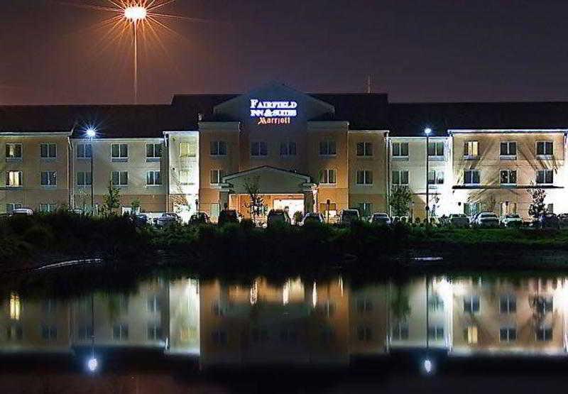 Fairfield Inn & Suites Tampa Fairgrounds/Casino Orient Park Exterior foto
